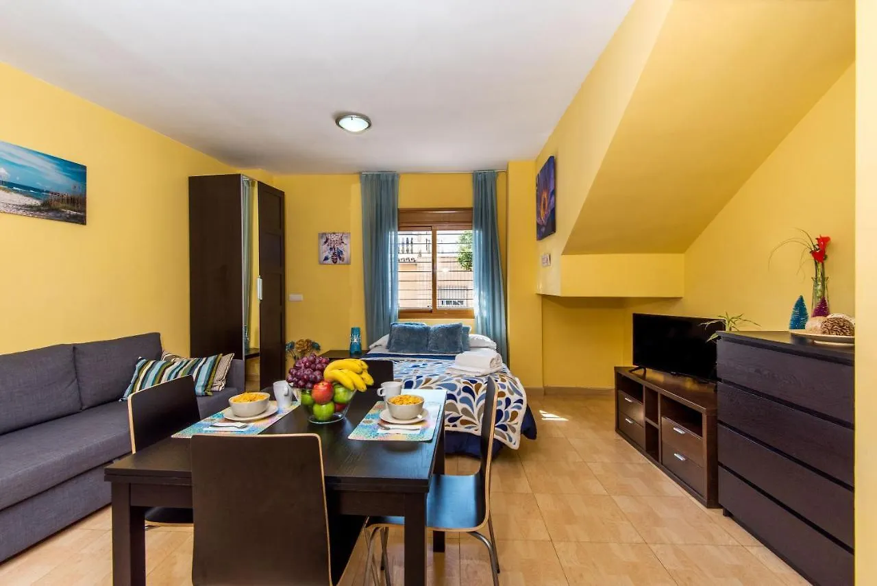 Estudio Malagasol 0*,  Španělsko
